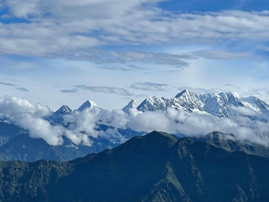 mountains view from pikey